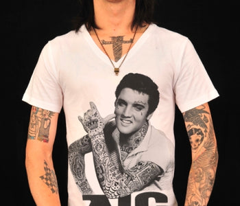 Elvis is in the building!!!!!!